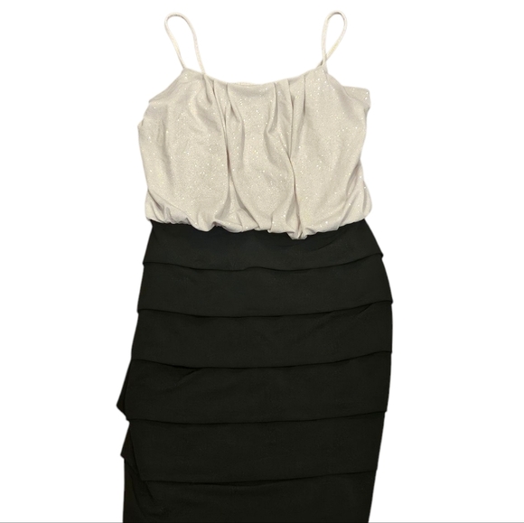 Sweet Storm Black & White Layered Dress Size M with Spaghetti Straps - Picture 1 of 7